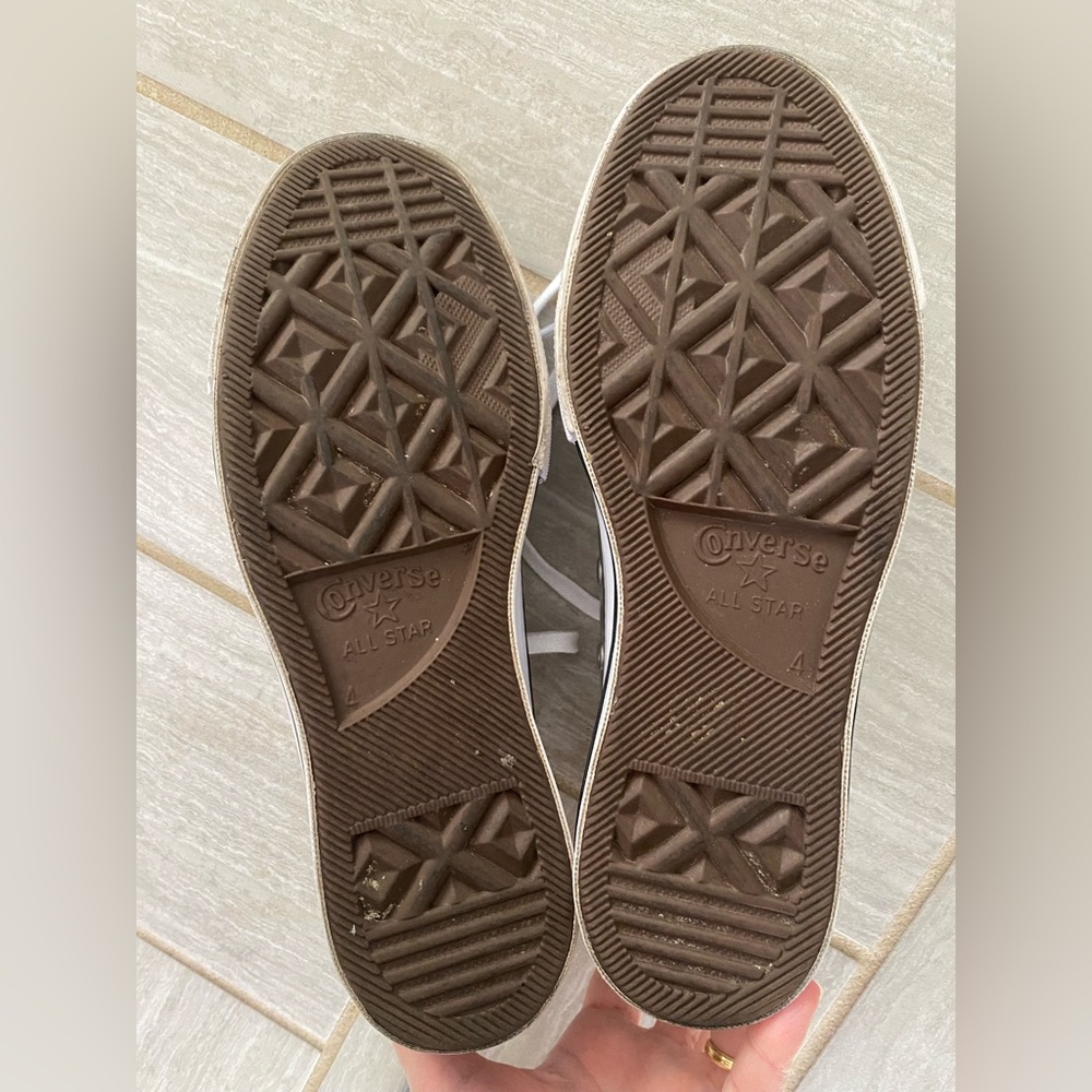 Converse Plataform Silver. Size 6. - Picture 6 of 6